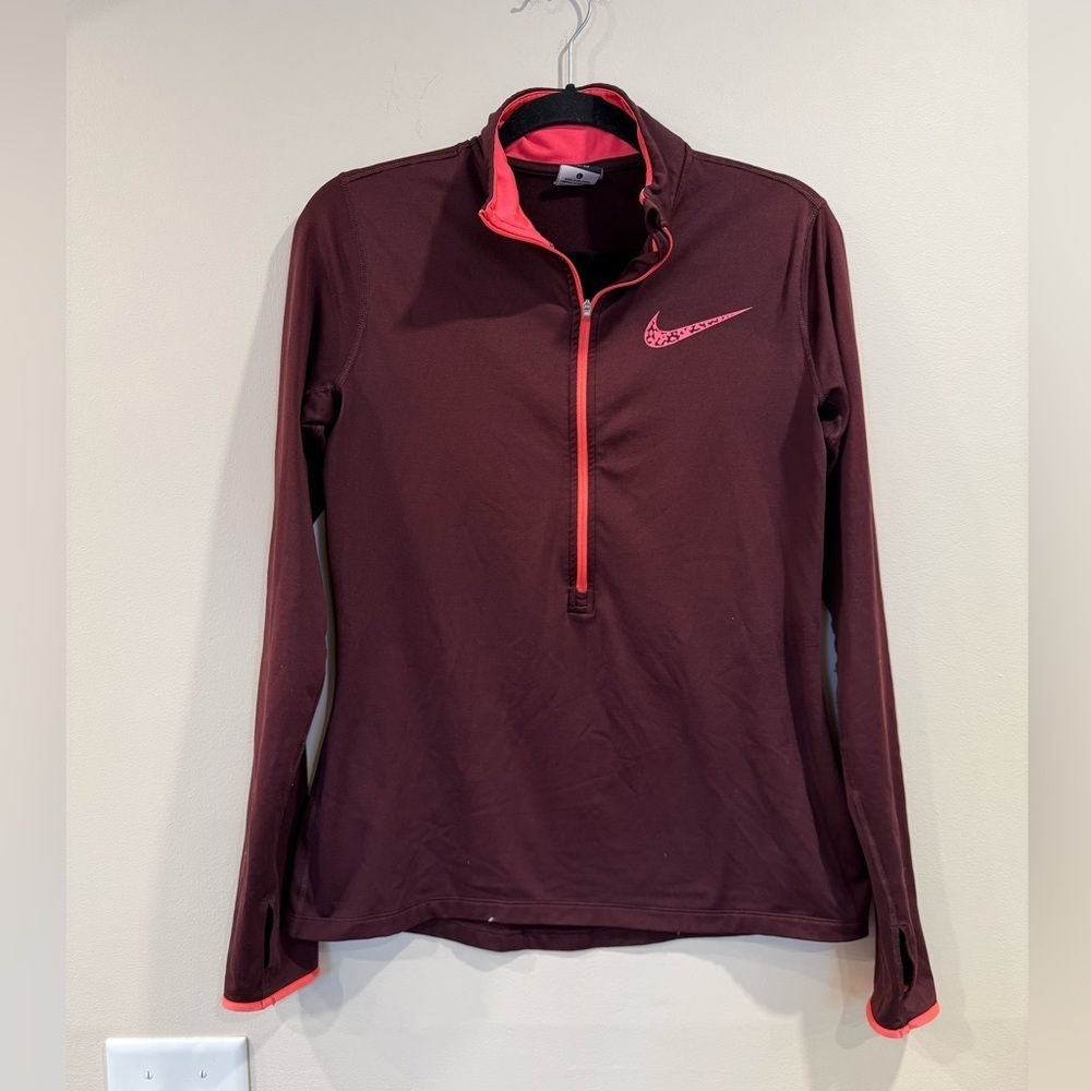 ๐ฅNike Burgundy and Pink Long Sleeve Pullover Womenโs Sz L EUC๐ฅ